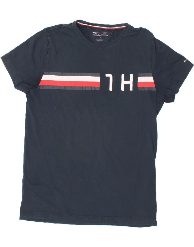 TOMMY HILFIGER Mens Graphic T-Shirt Top Medium Navy Blue Cotton-- Welt Pockets Slit Pockets Flap Pockets