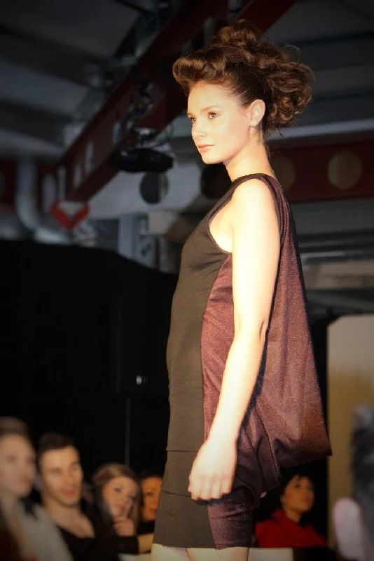Space Dress - Black/Maroon Tunics Chic fashionable