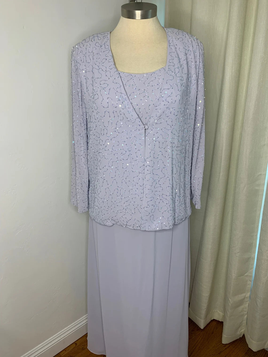 Lilac Vintage Mother Of The Bride Dress Two Piece Formal Dress With Beaded Jacket Chenille Fabric Brocade Fabric Lace Fabric Lilac Vintage Mother Of The Bride Dress Two Piece Formal Dress With Beaded Jacket Chenille Fabric Brocade Fabric Lace Fabric