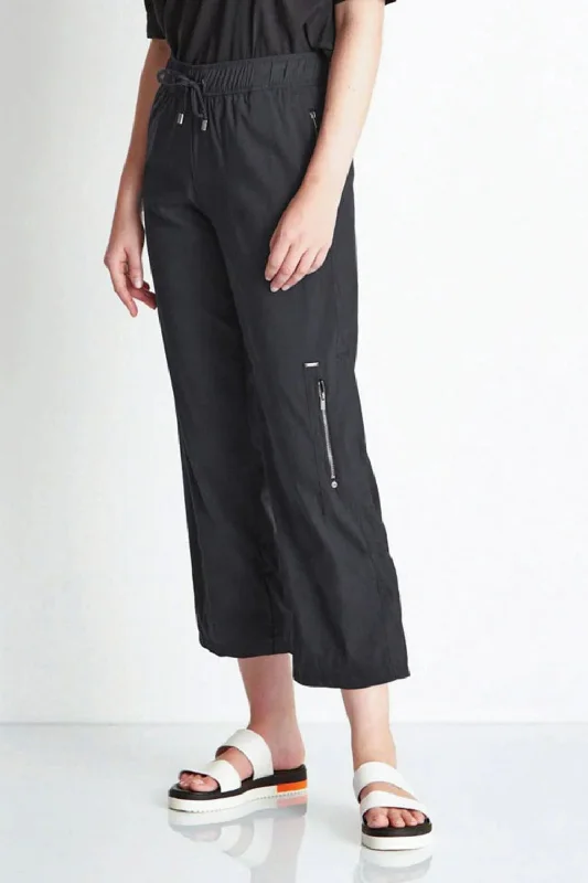 Acrobat Convert Pant | Black Sleek Black Pants