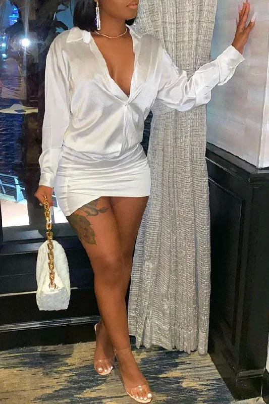 Solid Color Relaxed Mini Dress Trendy Cut-Out Mini Dress
