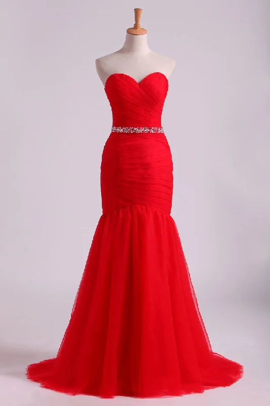 Red Mermaid Sweetheart Floor Length Prom Dresses With Ruffles And Beading Tulle