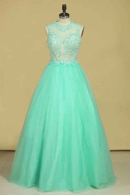 Scoop A Line Tulle Prom Dresses With Applique Floor Length