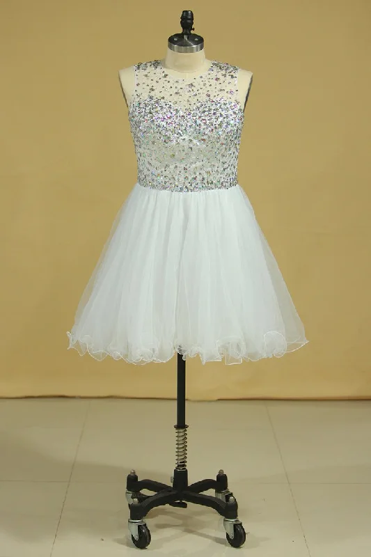 Scoop Beaded Bodice A Line Prom Dress Short/Mini With Tulle Skirt White Plus Size