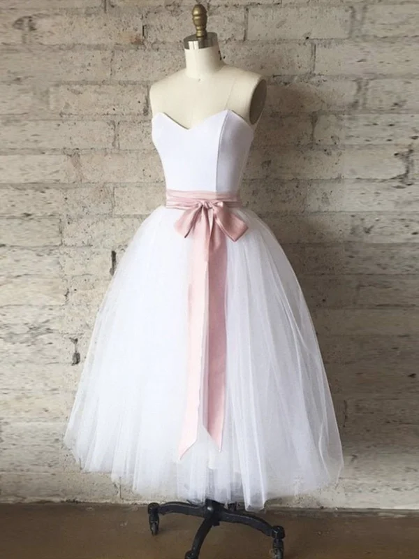 Strapless Sweetheart Neck Short White Prom Dresses, Short White Formal Graduation Dresses Strapless Sweetheart Neck Short White Prom Dresses, Short White Formal Graduation Dresses