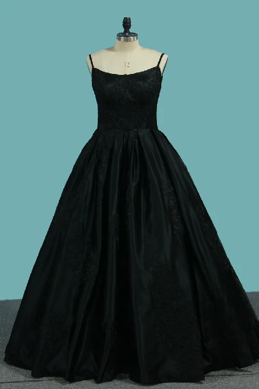 Satin A Line Spaghetti Straps With Applique Floor Length Prom Dresses
