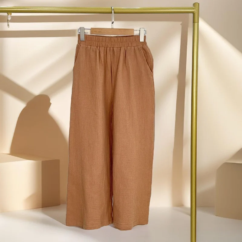 Khaki pants