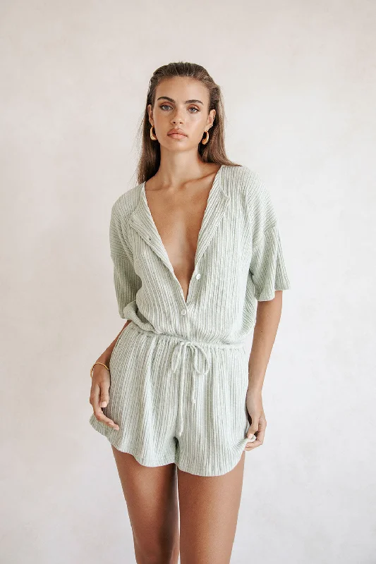 Juniper Playsuit - Sage Plus size jumpsuit, Curvy fit, Elegant, Comfortable